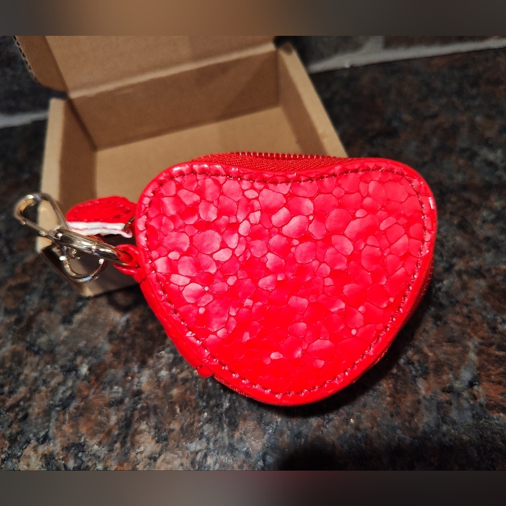 NWT Red Heart-shaped Jewelry Ring Holder Purse Charm/Keychain